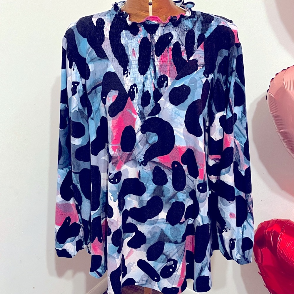 Lularoe Clara Top